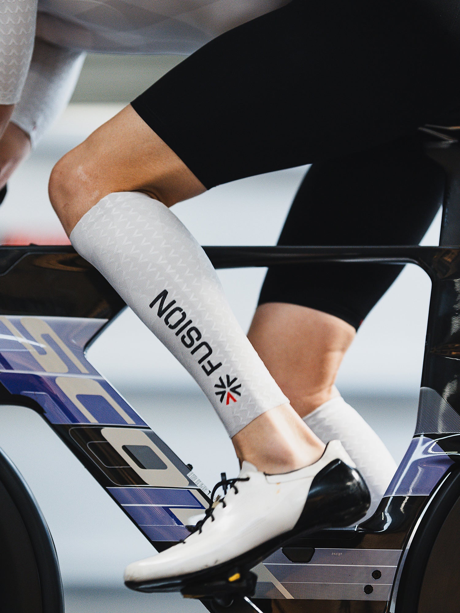 TEMPO! PRO Aero Calf Sleeves – MAS Tech